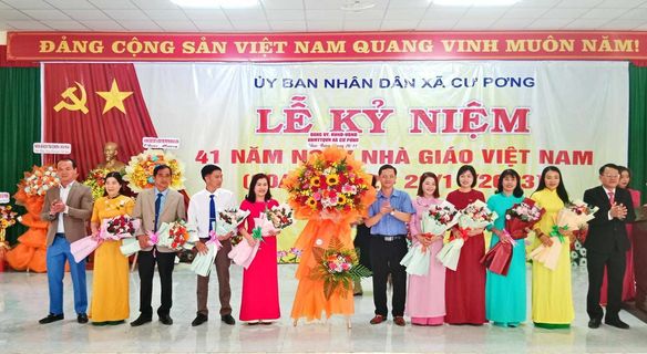 404040609_199091026576146_735800647424581279_n