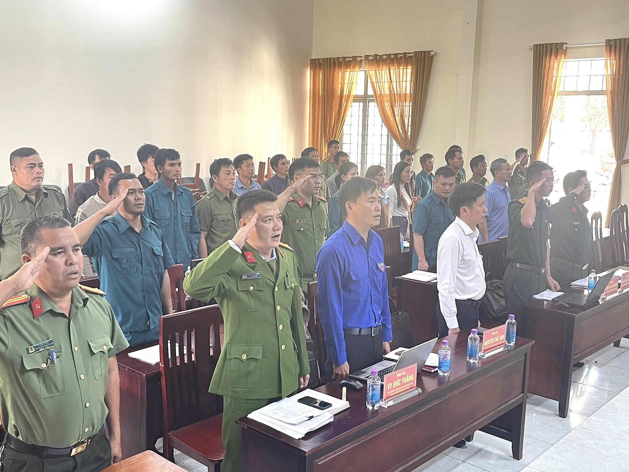 Hội đồng nghĩa vụ quân sự xã Cư Pơng tổ chức Hội nghị xét duyệt chính trị, đạo đức cho công dân sẵn sàng nhập ngũ và thực hiện nghĩa vụ tham gia công an nhân dân năm 2026